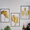 Metal Wall Decor Frame Leaf