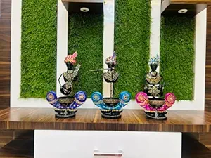 Metal Multicolor Musician with T-Light Stand