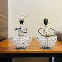 61JuVnv12xL._SX679_ Rajasthani Tribal Musician Couple Tealight Playing Instrument Showpiece | Metal Home Decor Items | Home Decorative Items for Living Room | Multicolor | Set of 2