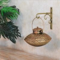 61ucSva+fZL._SX679_ (1) Metal Antique Elegant 8 Inch Degchi Style Incense Dhoop Burner with Hanger Perfect for Home Décor Pooja Multi Use Dhoop Dani Stand & Tea Light Holder – Gold Finish