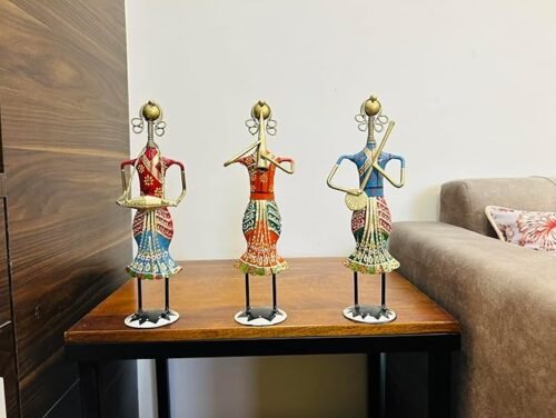 Iron Multicolor Modern Rajasthani Musicians